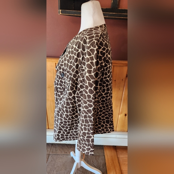 Charter Club Giraffe Print Button Up Lightweight Jacket Blazer Top Size 2X - Picture 2 of 10